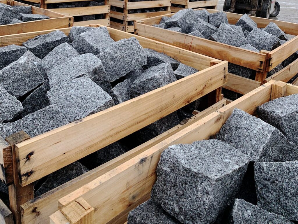 Storgatsten i granit